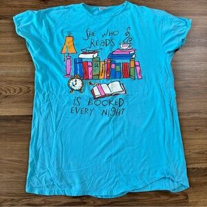 Short Sleeve Sleep Shirt Nightgown Reading Books Graphic Fun Blue PJ’s One Size